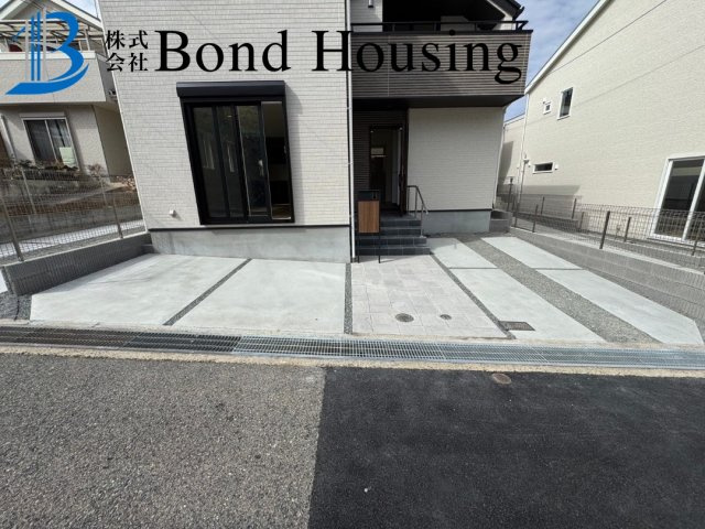 「マリンホーム施工」「乾太くん」学が丘 全6棟2号棟の駐車場