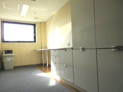 【その他共用部分】 | 大丸近くのオフィスビル | 休憩室