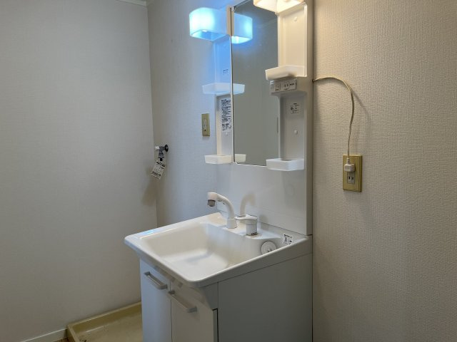 サングレイス西明石の独立洗面台