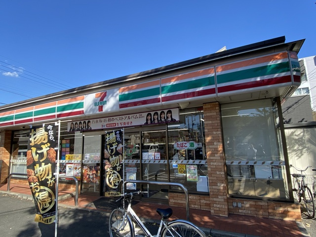ミオ・ファミリア中町　南棟のその他|セブンイレブン