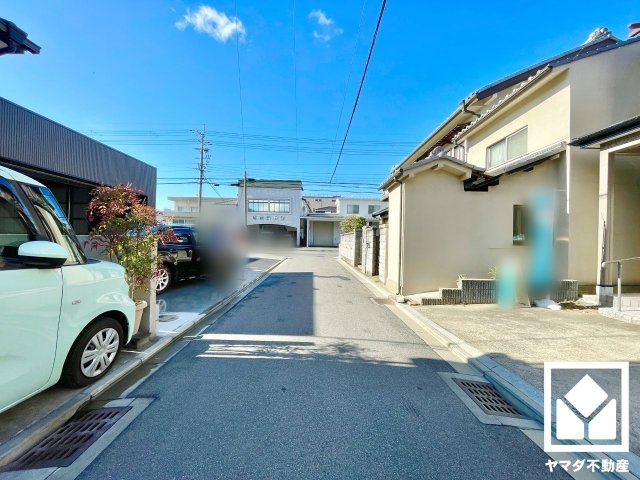 南区吉祥院這登東町の前面道路含む現地写真