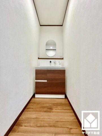 南区吉祥院這登東町の独立洗面台