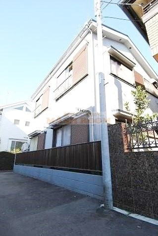 アムール阿佐ヶ谷四番館の外観