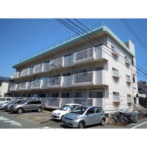 譽マンションの駐車場