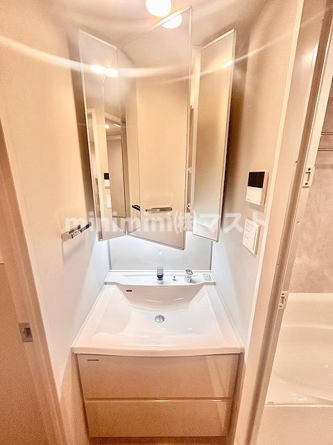 S-RESIDENCE福島diverseの洗面所
