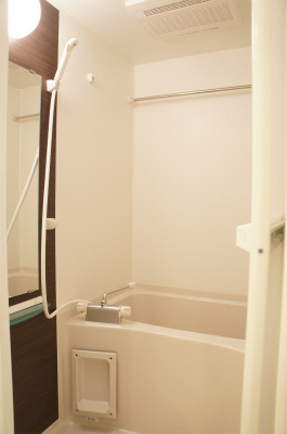 【浴室】 | リブリ・アザレア