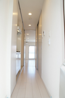 リブリ・アザレアの玄関