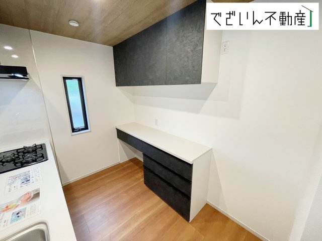 【キッチン】 | いろどりアイタウン川島町下伊草　新築住宅 | ≪2号棟≫
現地(2025年5月撮影)