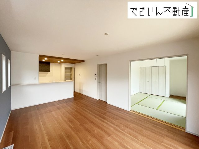 【居間・リビング】 | いろどりアイタウン川島町下伊草　新築住宅 | ≪2号棟≫
現地(2025年5月撮影)