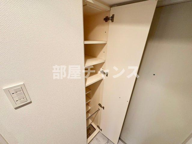 リベール名駅南の収納