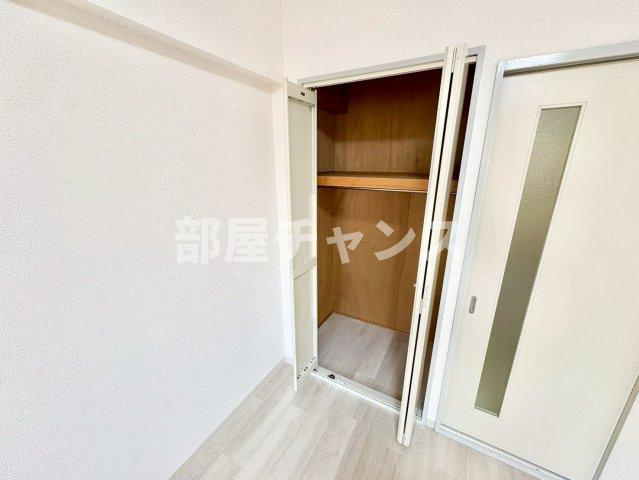 グランシャリオ名駅南の収納