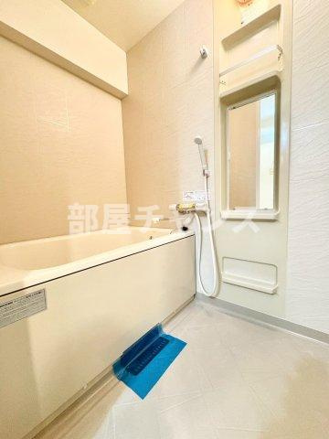 グランシャリオ名駅南の浴室
