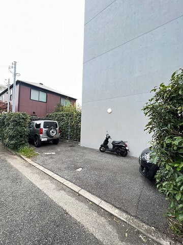 尼崎市武庫之荘本町３丁目の賃貸マンションの外観