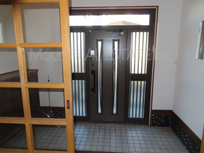 【玄関】 | 北見市清見町中古住宅