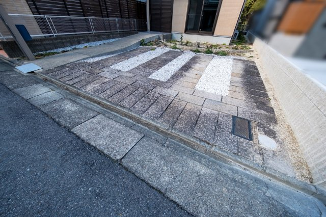 北区金城4丁目戸建の駐車場