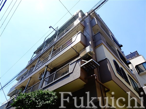 松本ビルの外観