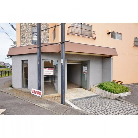 ラティーナ岐阜のエントランス|お問い合わせは美濃善不動産駅前店へ！