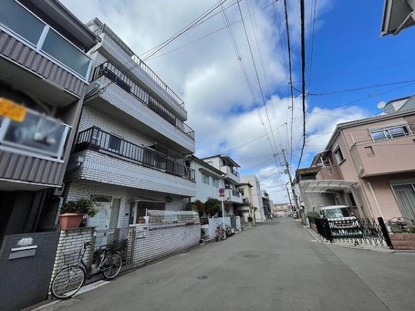 【前面道路含む現地写真】 | 守口市東町1丁目　中古戸建
