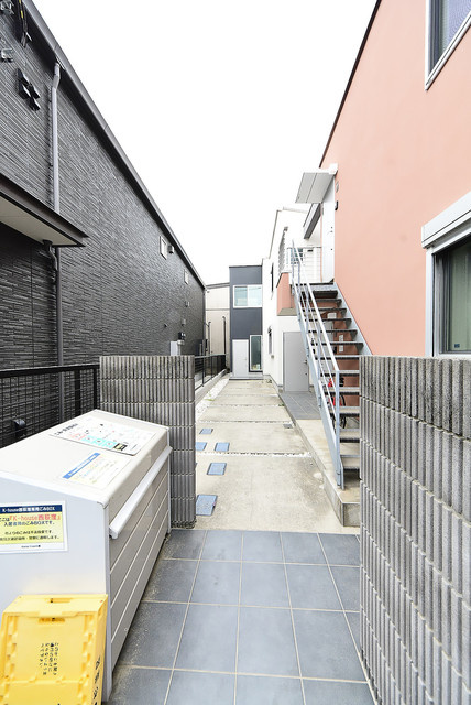 K-house西荻窪のエントランス