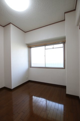 【洋室】 | 狭山ハウス1号棟
