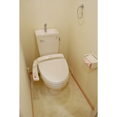 プレール・ドゥーク代々木八幡の内装|明るい色調の室内です