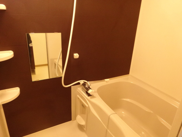 フジパレス宝塚南Ⅰ番館の浴室