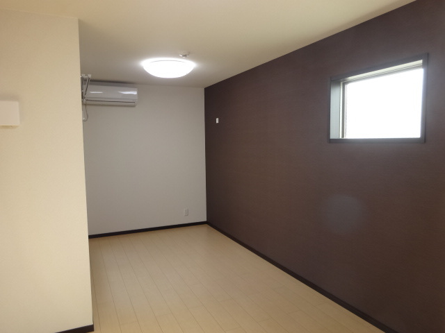 フジパレス宝塚南Ⅰ番館の居間・リビング