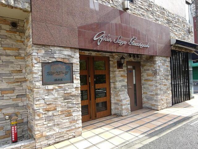 ガラステージ銀座東のエントランス|落ち着いたエントランスです