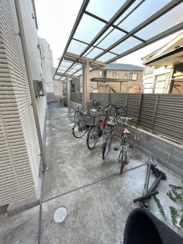 世田谷区太子堂３丁目の賃貸マンションのその他共用部分|★屋根付き駐輪場★