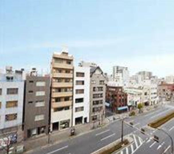 リ・プレゼ入谷の展望