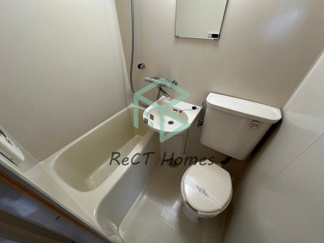 ハッピーコート栄町の洗面所