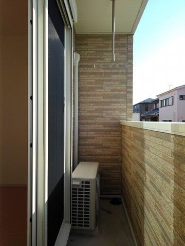 プチ・リヴェールのバルコニー|落ち着いた時間を過ごせるバルコニーです