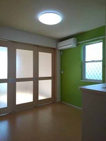 プチ・リヴェールの居間・リビング|使いやすいリビングです