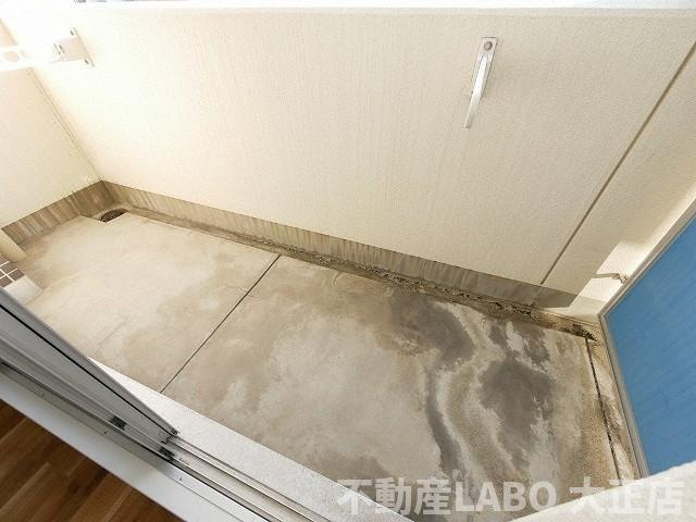 シェモア桜川のバルコニー