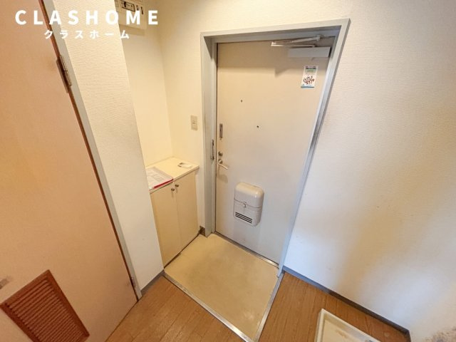 カーサ6　　刈谷市近郊の賃貸はクラスホーム刈谷店の玄関|同物件の別部屋になります。