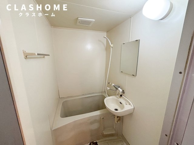 カーサ6　　刈谷市近郊の賃貸はクラスホーム刈谷店の浴室|同物件の別部屋になります。