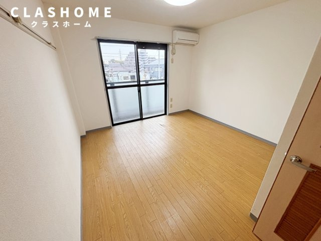 カーサ6　　刈谷市近郊の賃貸はクラスホーム刈谷店の居間・リビング|同物件の別部屋になります。