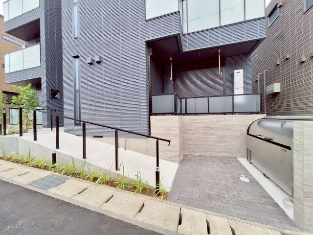 ｉｌ　ｓｏｌｅのエントランス|★新築　ZＥＨーＭ　ヘーベルメゾンのペット共生賃貸★