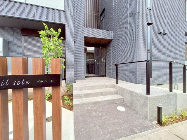 ｉｌ　ｓｏｌｅのエントランス|★新築　ZＥＨーＭ　ヘーベルメゾンのペット共生賃貸★