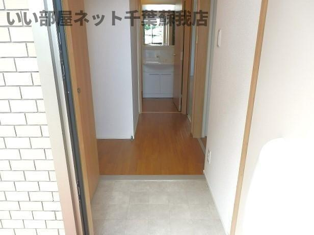 エルメゾン・エイザ　Ｃ棟 の玄関|シンプルで使いやすい玄関です