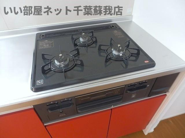エルメゾン・エイザ　Ｃ棟 のキッチン|お料理しやすいキッチンです