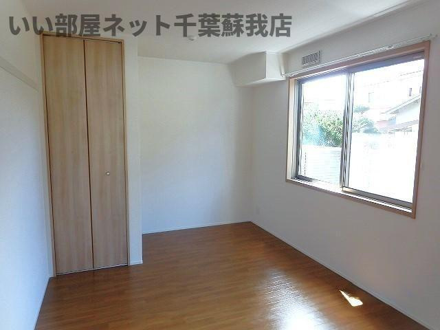 エルメゾン・エイザ　Ｃ棟 の洋室|個人の部屋や寝室として使える洋室です