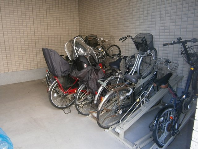 Kルポゼの駐車場