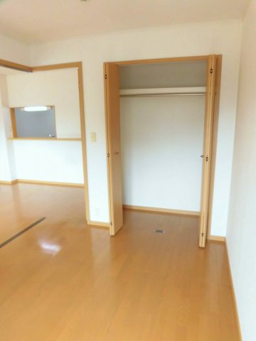 レジデンス上原Ａの収納|大きなスペースがあり、収納には困りません