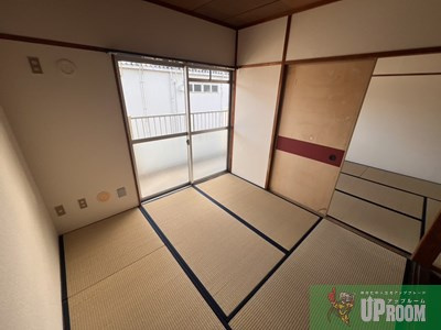 高座ビル（カルチェ）の和室