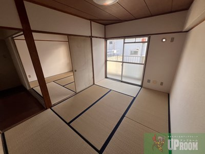 高座ビル（カルチェ）の和室