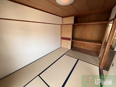 高座ビル（カルチェ）の和室