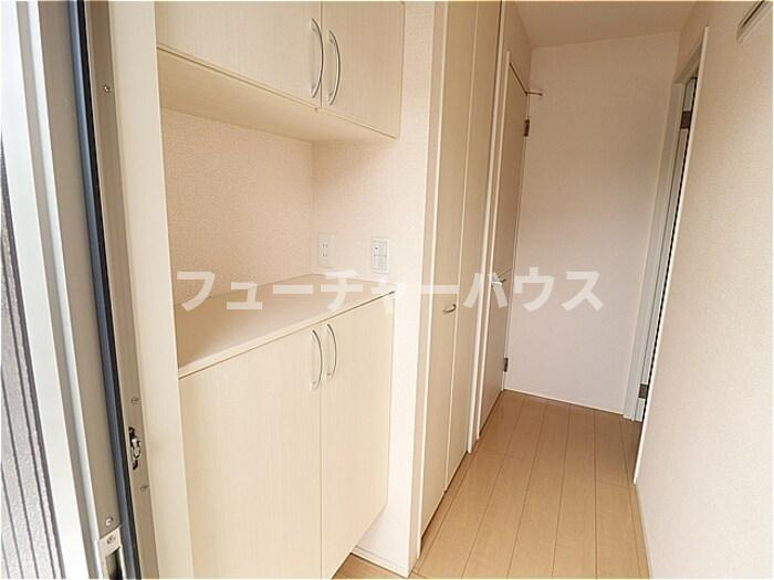 アクアパーム　Ｄの玄関