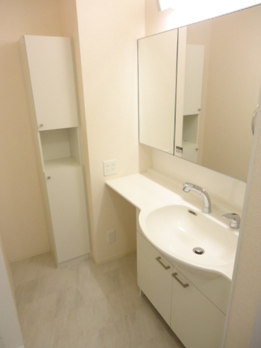 メゾンローズの洗面所|洗面所