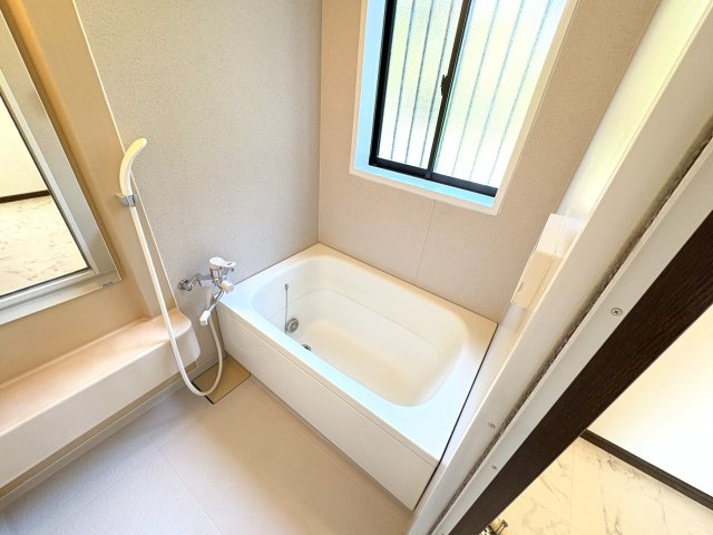 ウッディ昭島の浴室